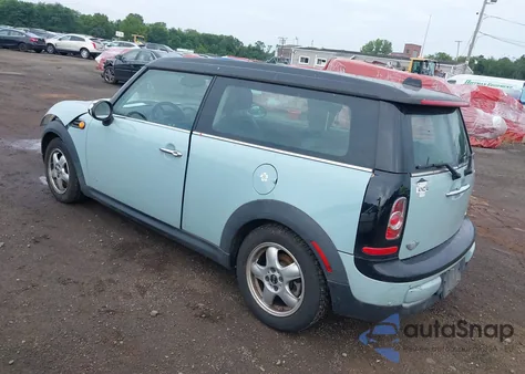 2011 Mini Cooper Clubman z USA, uszkodzony, nr VIN WMWZF3C50BT187818